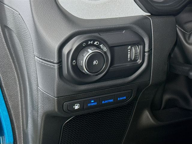 2024 Jeep Wrangler Sahara 4xe