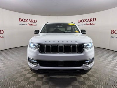 2023 Jeep Wagoneer Base