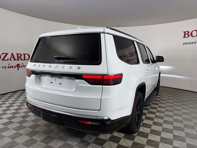 2023 Jeep Wagoneer Base