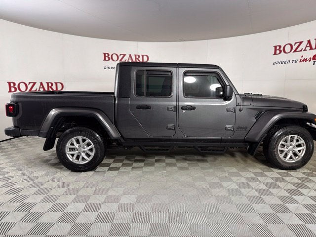 2023 Jeep Gladiator Sport S