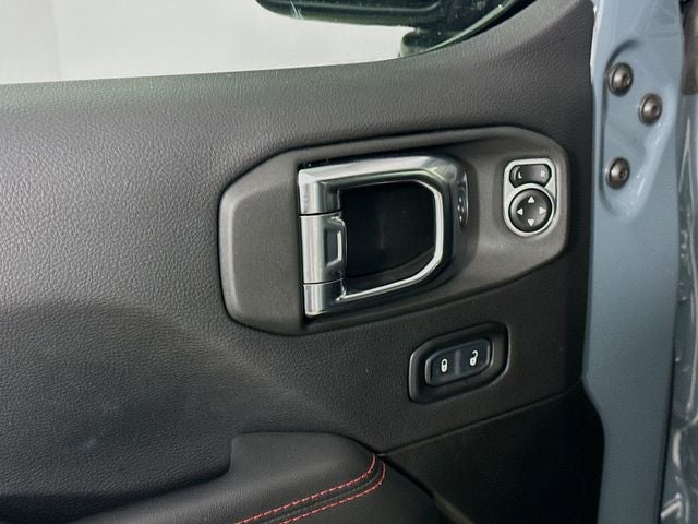 2025 Jeep Gladiator Rubicon w/Rubicon X Package