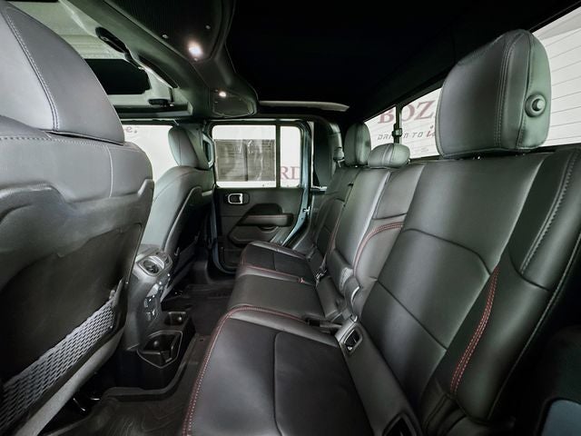 2025 Jeep Gladiator Rubicon w/Rubicon X Package