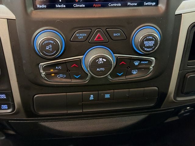 2019 RAM 1500 Classic SLT