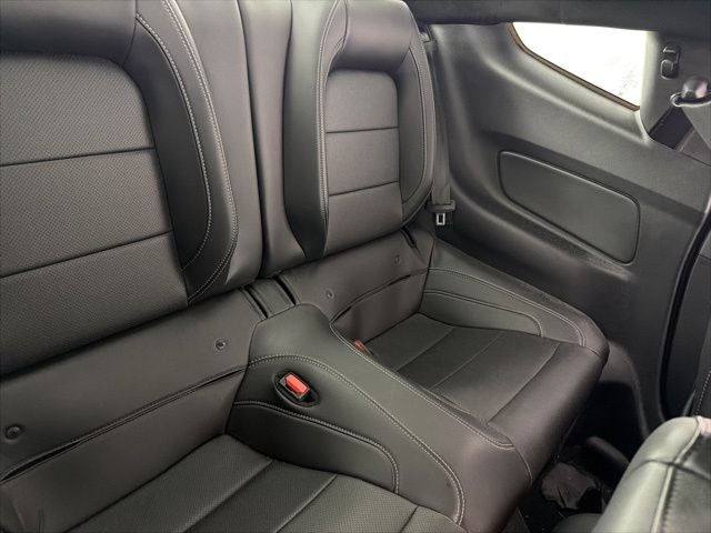 2022 Ford Mustang Mach 1