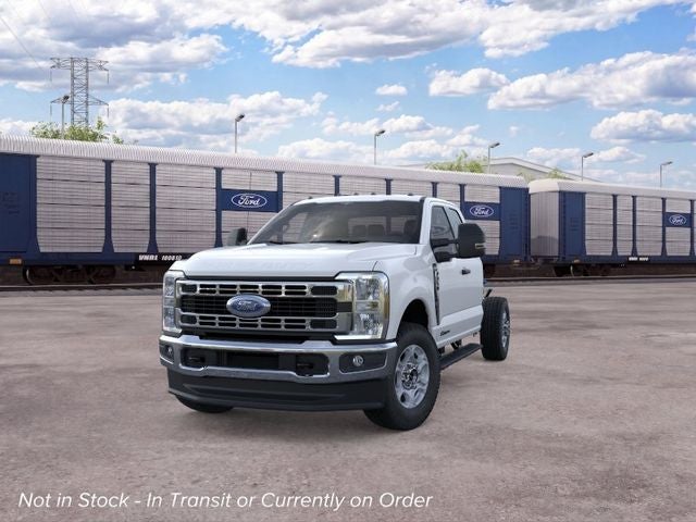 2026 Ford F-350SD XLT 168 WB