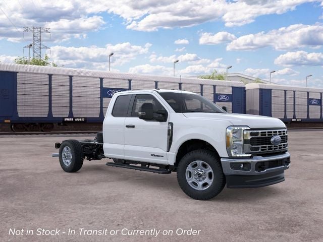 2026 Ford F-350SD XLT 168 WB
