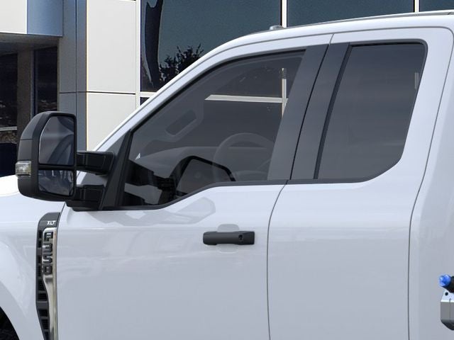 2026 Ford F-350SD XLT 168 WB