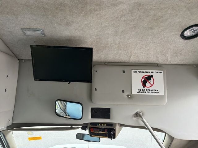 2013 Ford E-350SD Base Cutaway