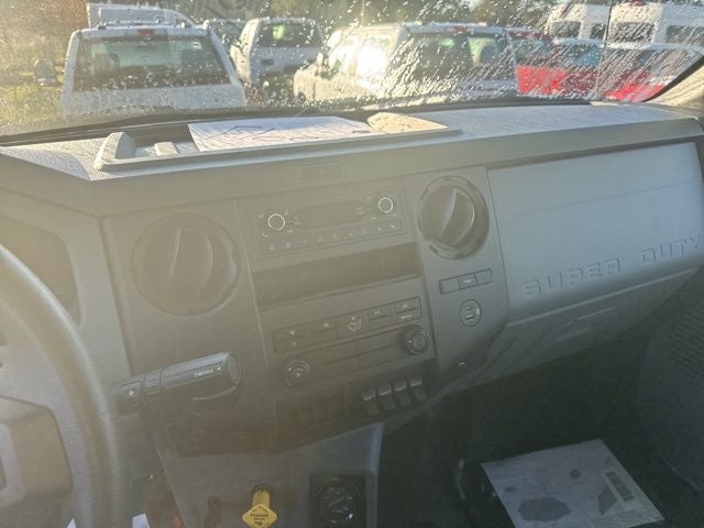 2025 Ford F-750SD Base