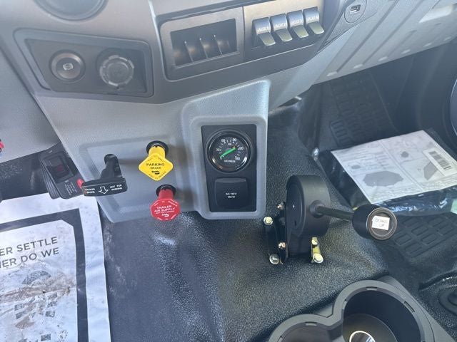 2025 Ford F-750SD Base