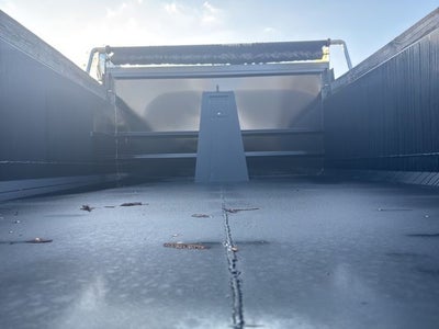 2025 Ford F-750SD Base