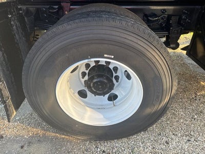 2025 Ford F-750SD Base