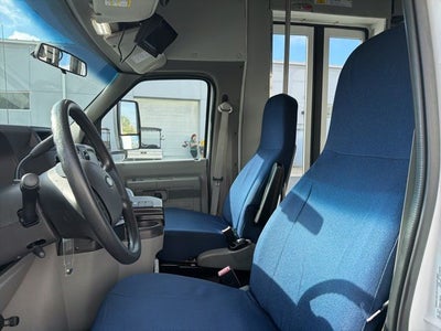 2014 Ford E-450SD Base BUS