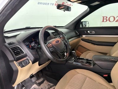 2017 Ford Explorer Base