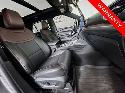 2023 Ford Explorer Platinum