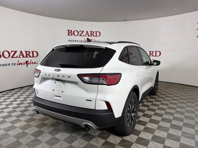2020 Ford Escape Hybrid SE Sport