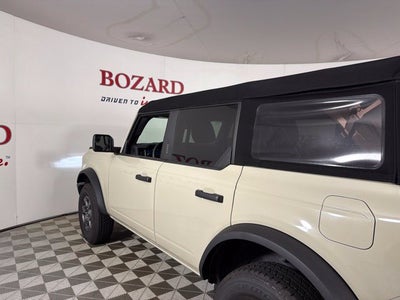 2025 Ford Bronco Base