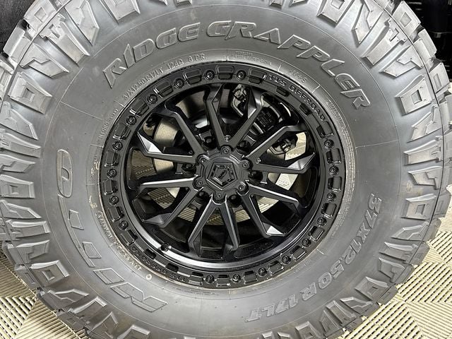 2025 Ford Bronco Outer Banks Bozard Built