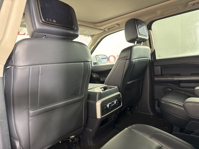 2022 Ford Expedition Max XLT