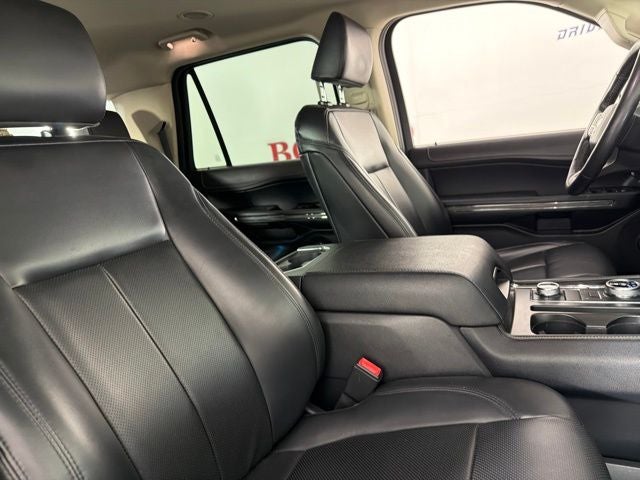 2022 Ford Expedition Max XLT