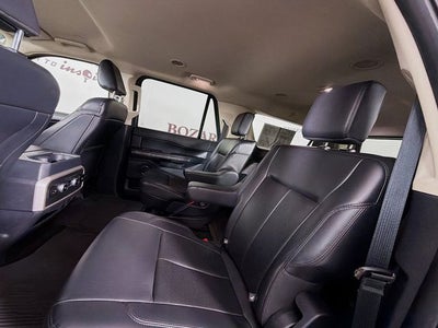 2022 Ford Expedition Max XLT