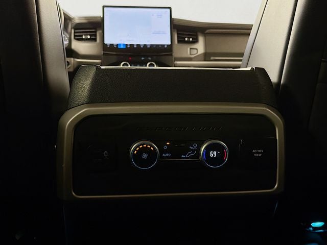 2022 Ford Expedition Max XLT