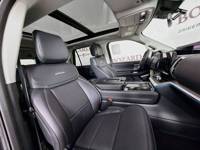 2027 Ford Expedition Platinum