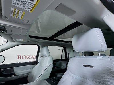 2025 Ford Expedition Platinum