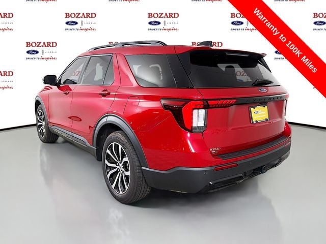 2025 Ford Explorer ST-Line