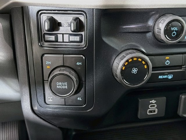2027 Ford F-250SD XL