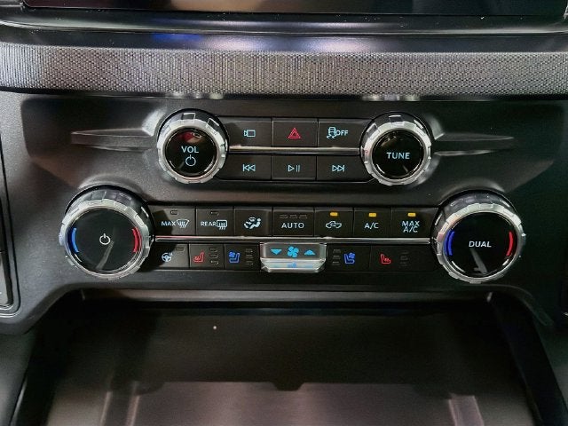 2027 Ford F-250SD Platinum