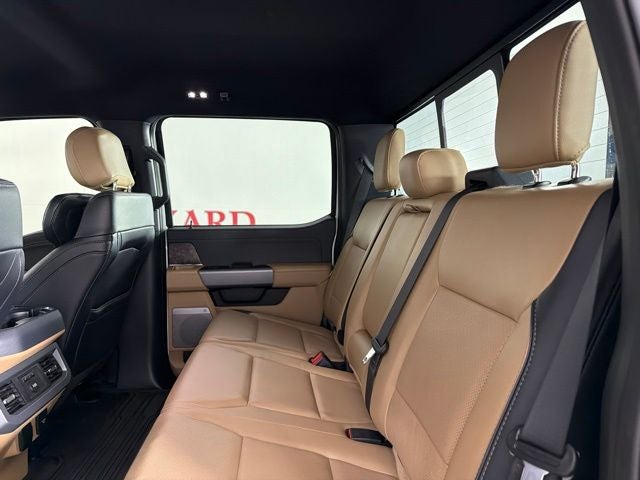 2023 Ford F-350SD Lariat