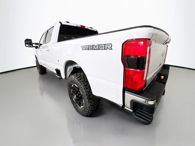 2026 Ford F-350SD F-350® Lariat®