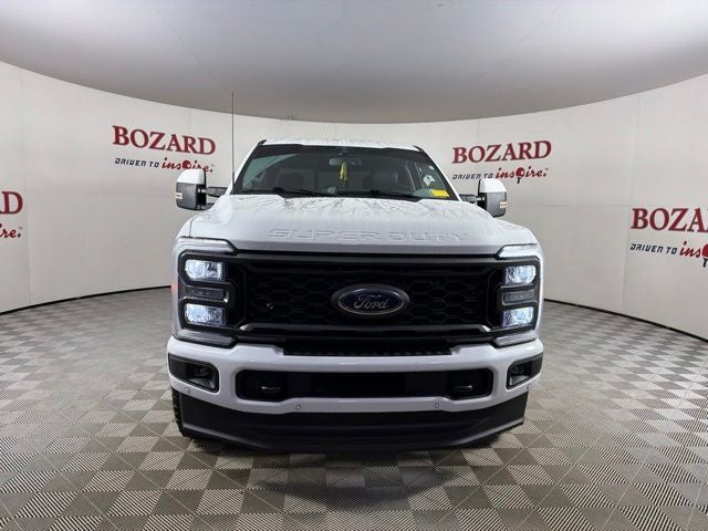 2023 Ford F-350SD Lariat