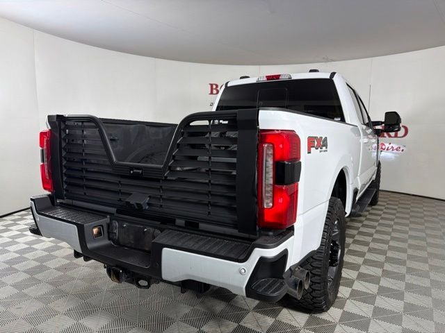 2023 Ford F-350SD Lariat