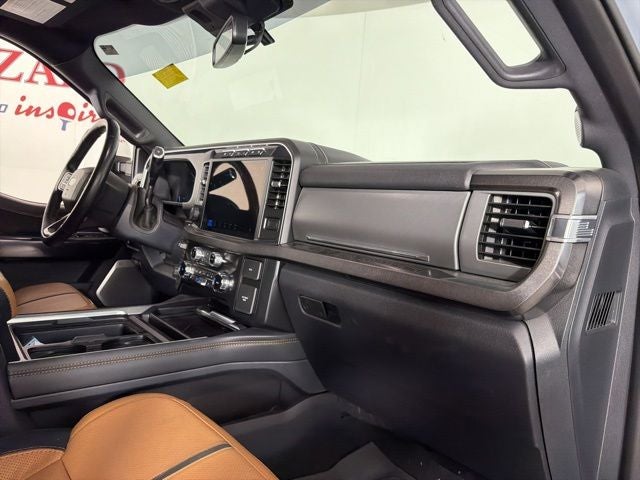 2024 Ford F-350SD Platinum