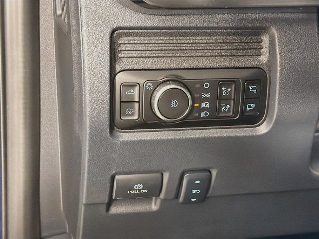 2027 Ford F-350SD Lariat