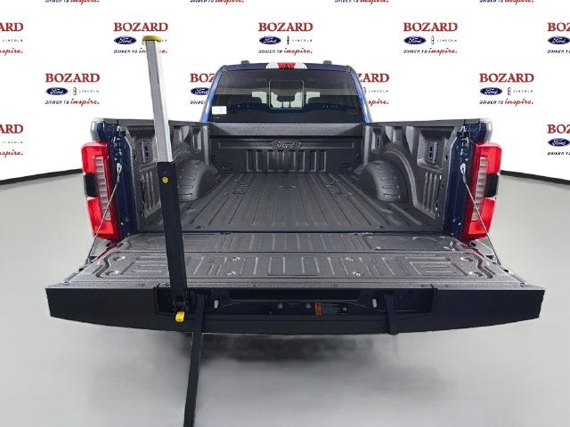 2027 Ford F-350SD Lariat