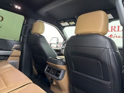 2025 Ford F-350SD Lariat