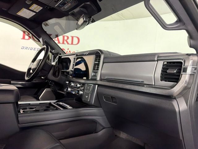 2025 Ford F-350SD Platinum