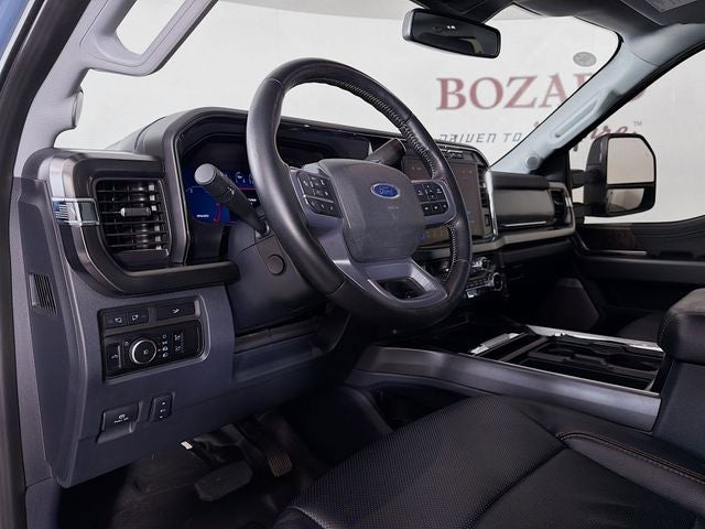 2023 Ford F-350SD Lariat