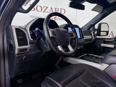 2022 Ford F-350SD Lariat
