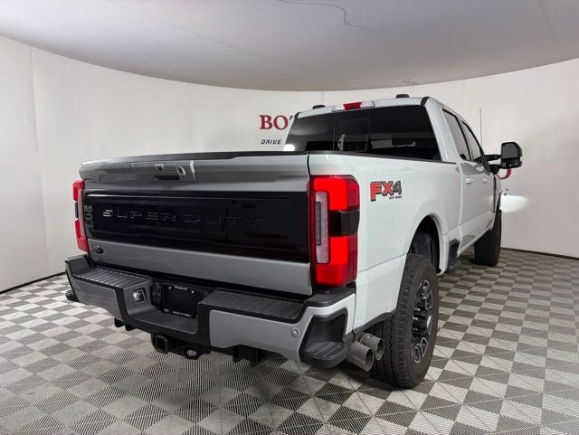 2025 Ford F-350SD Platinum