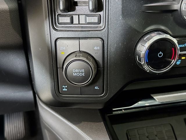 2023 Ford F-350SD Lariat