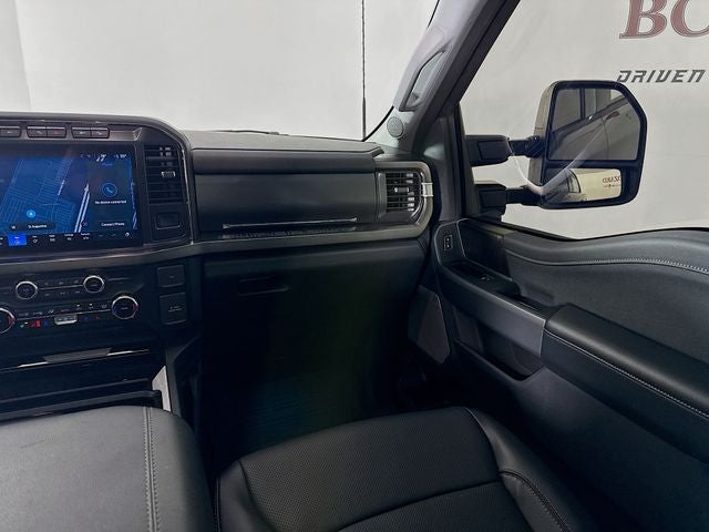 2023 Ford F-350SD Lariat