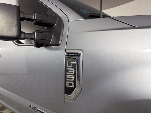 2022 Ford F-350SD Platinum