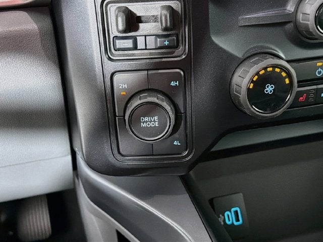 2027 Ford F-350SD XLT DRW