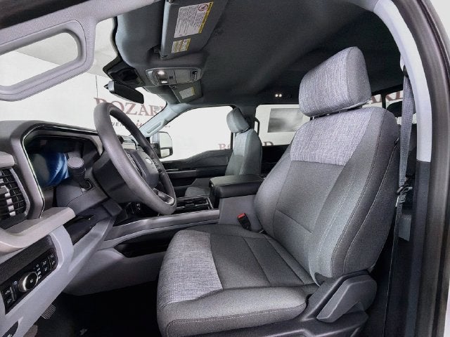 2027 Ford F-350SD XLT DRW