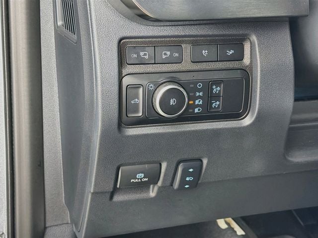 2024 Ford F-350SD Lariat DRW
