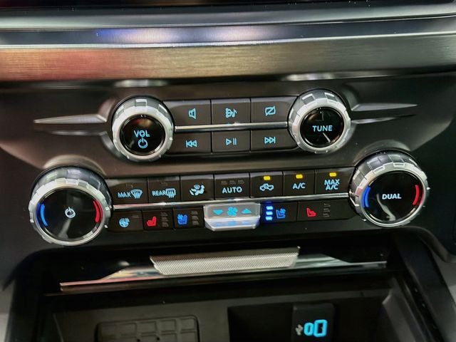 2024 Ford F-350SD Lariat DRW
